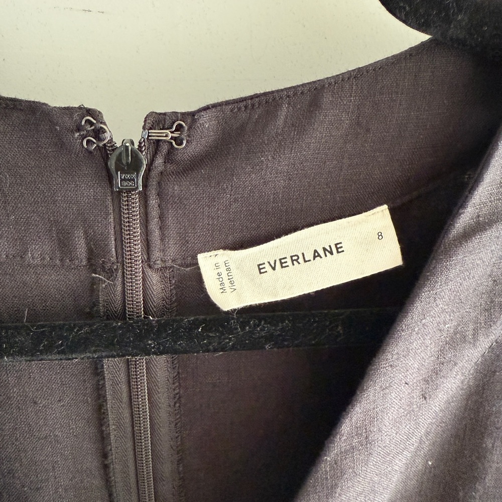 Everlane Jumpsuit in Linen, Size 8 - Picture 2 of 15